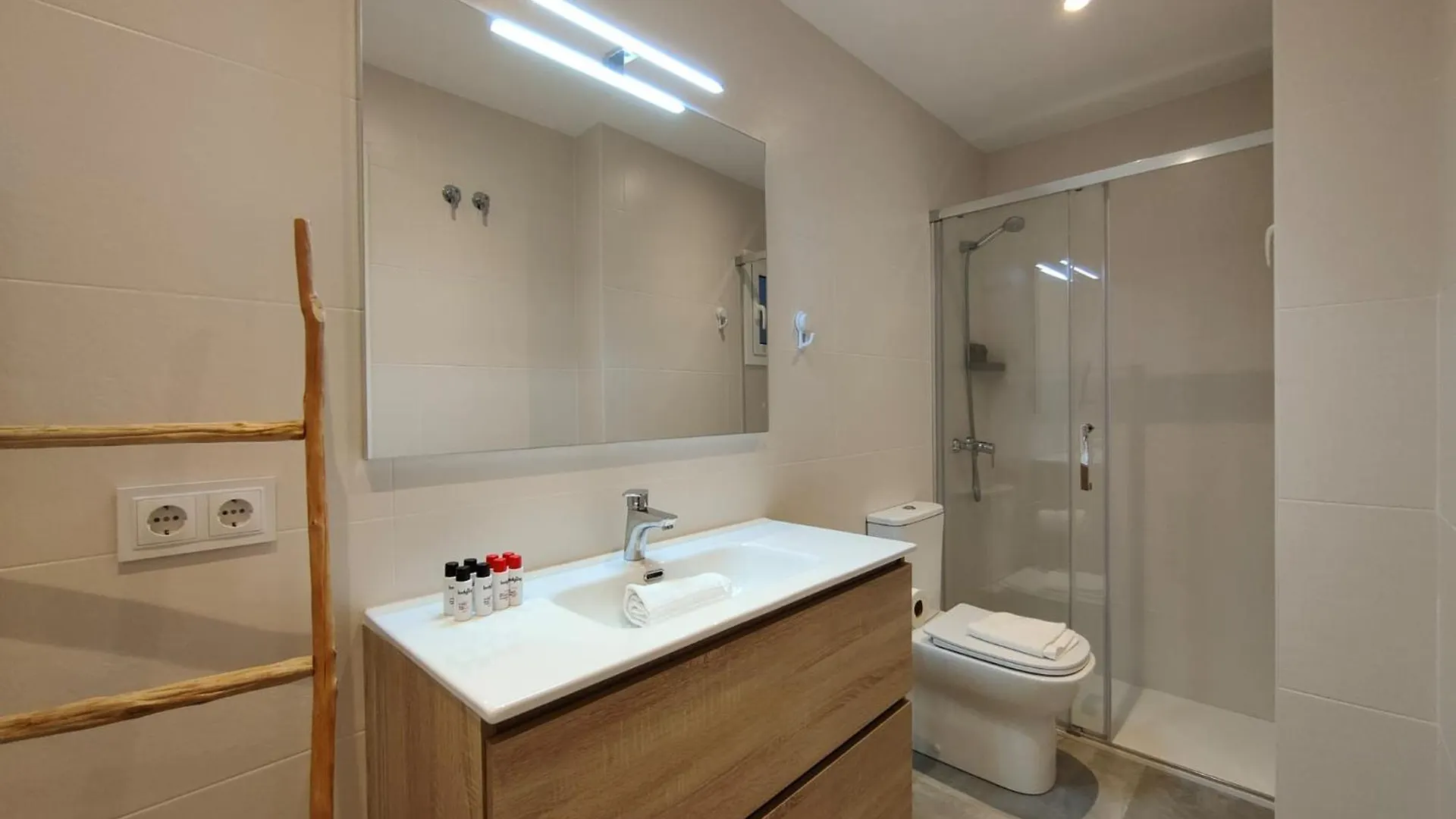 Stylish 2Br Apartment Barcelona